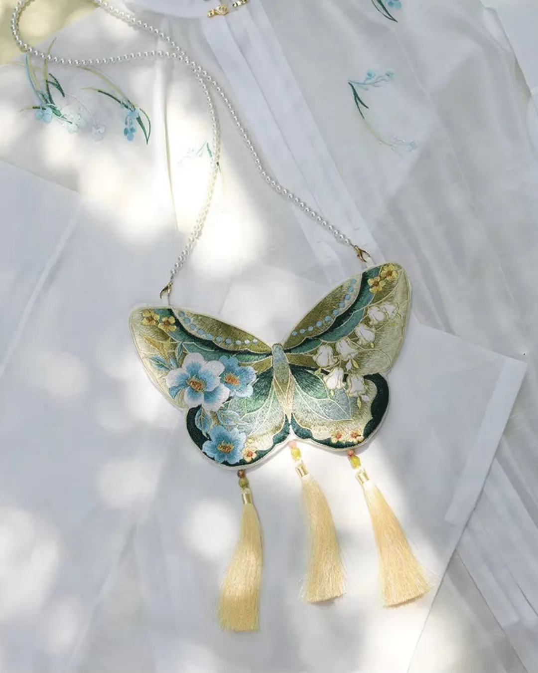 Double Butterfly 双面蝴蝶 Reversible Purse