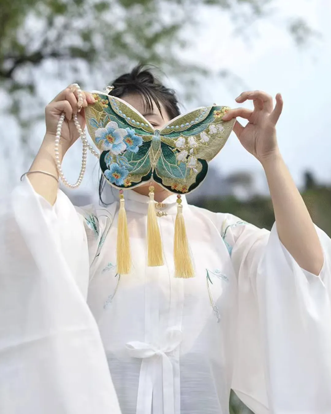 Double Butterfly 双面蝴蝶 Reversible Purse