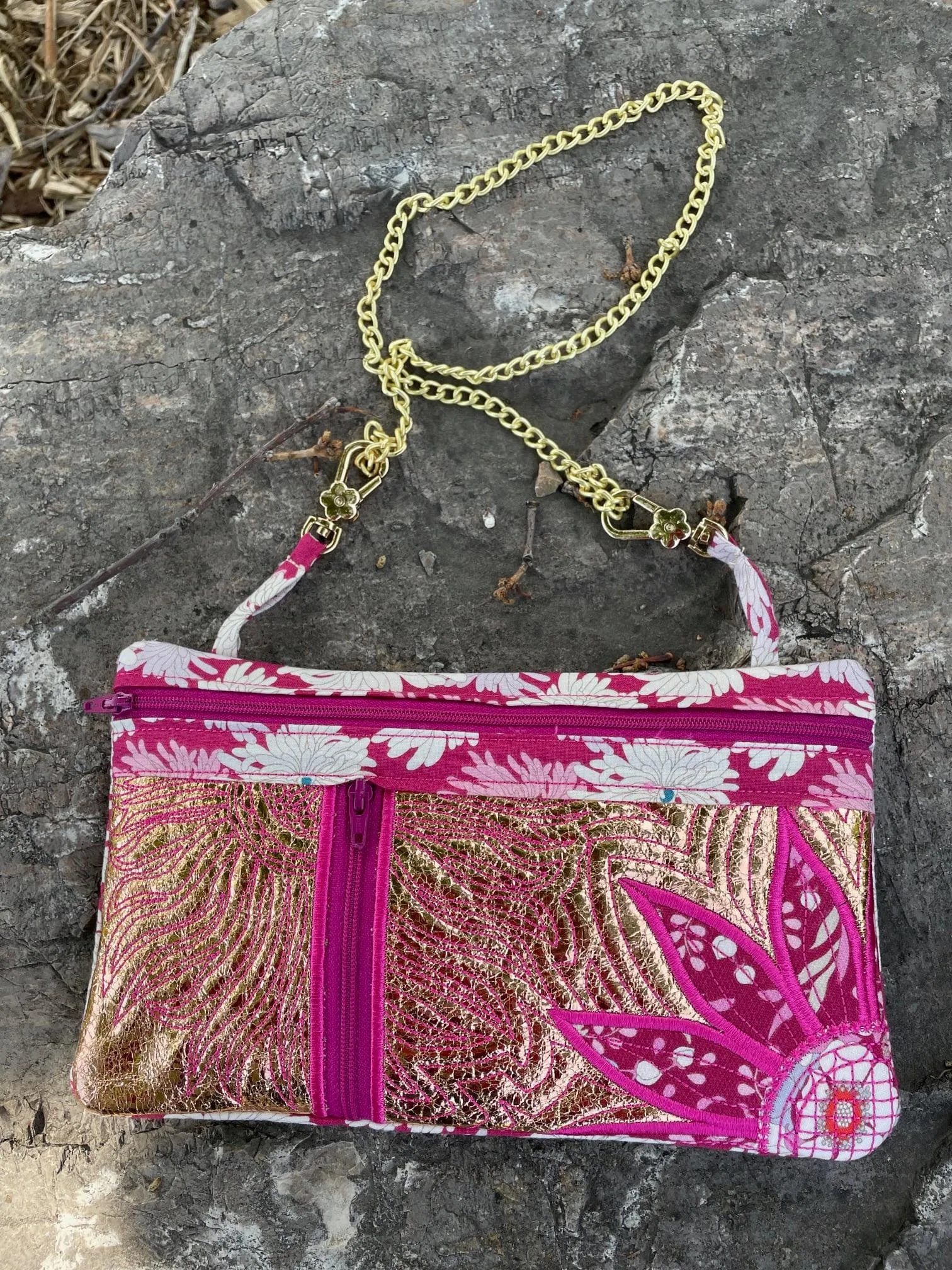 Flower Power Zipper Purse