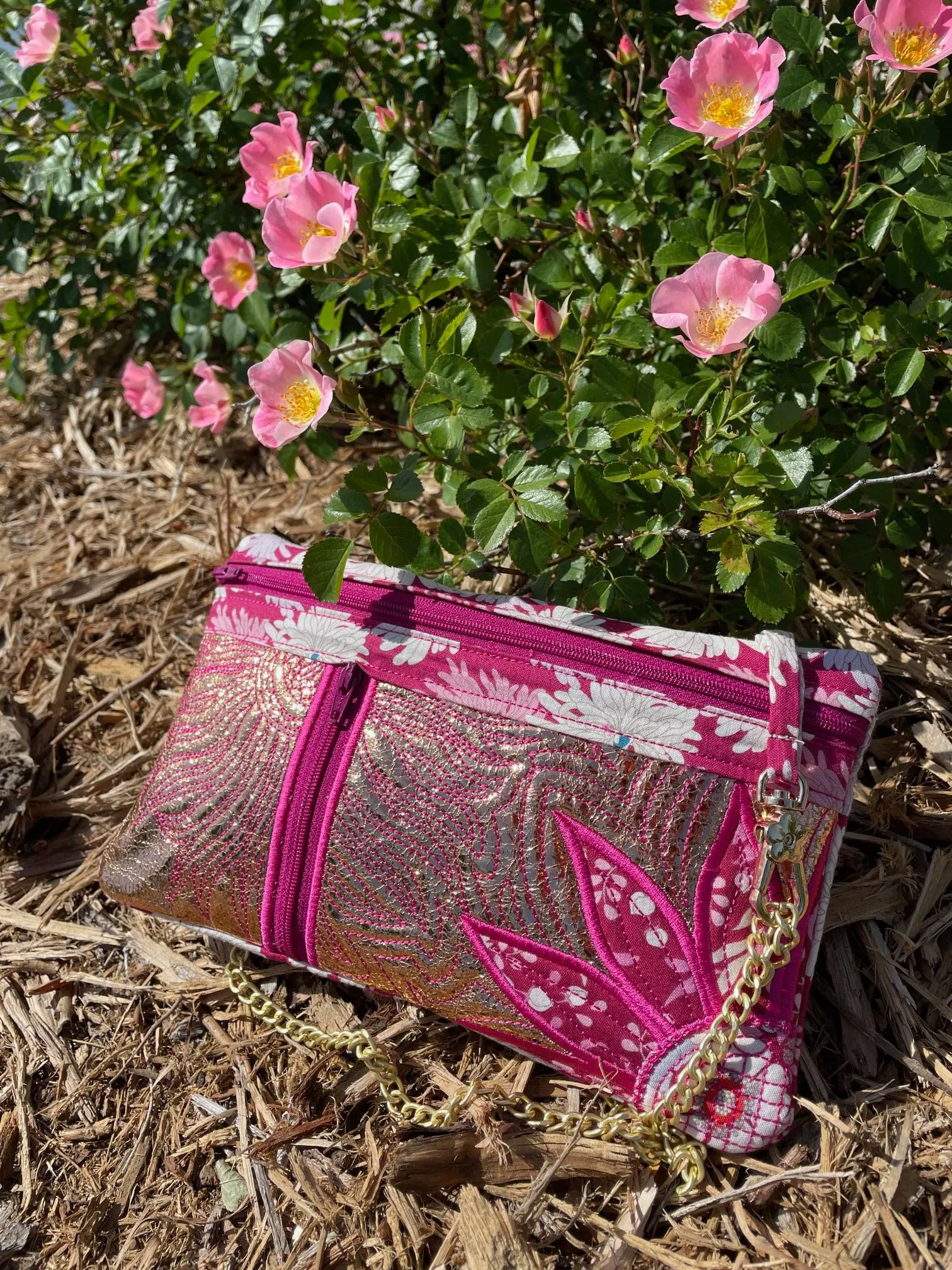 Flower Power Zipper Purse