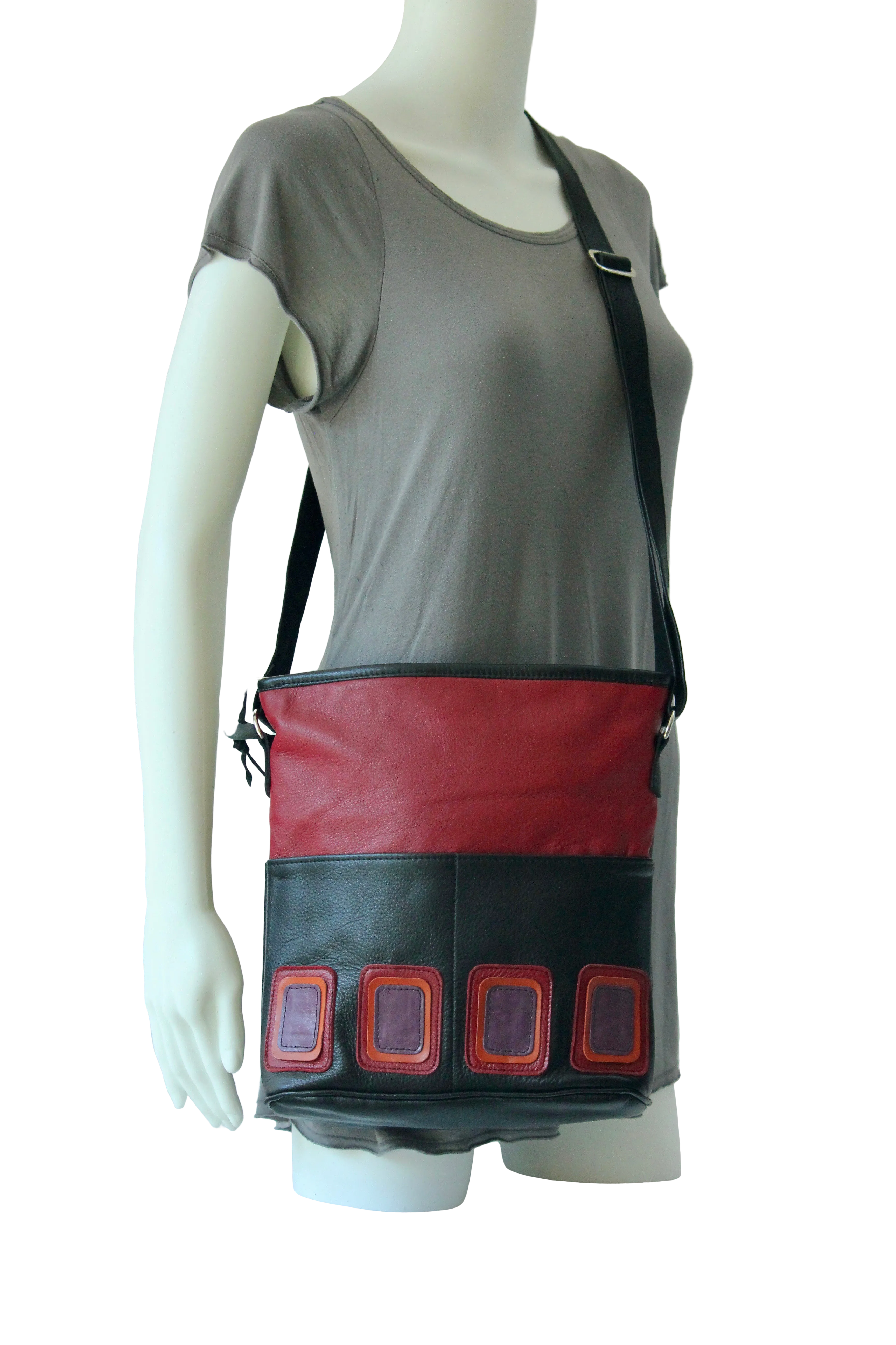 Four-Pocket Op-Art Purse - Medium Leather Drawstring Bag