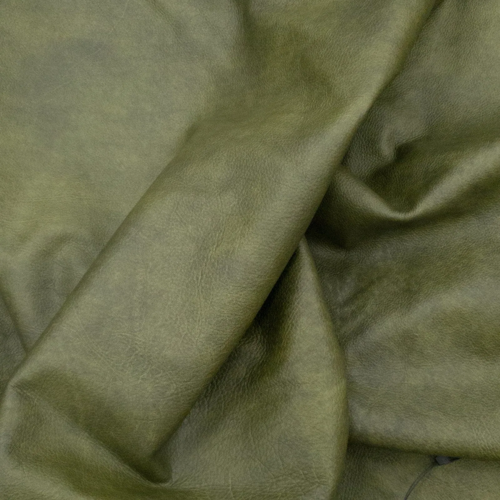 Green, 2-4 oz, 25-40 SqFt, Full Upholstery Cow Hides