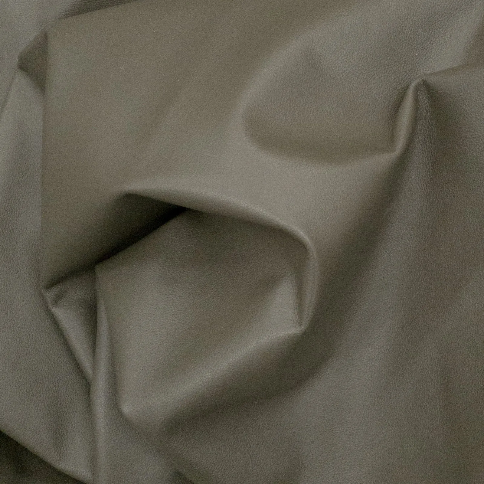 Neutrals, 2-4 oz, 25-64 SqFt, Full Upholstery Cow Hides