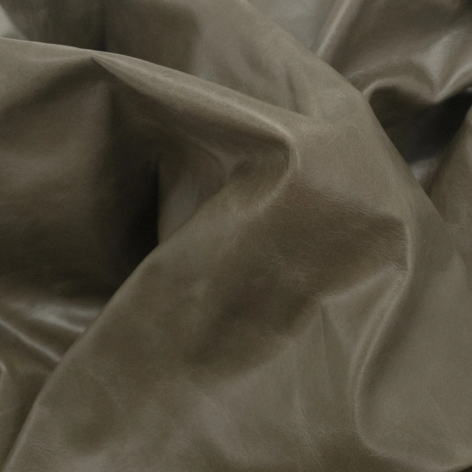 Neutrals, 2-4 oz, 25-64 SqFt, Full Upholstery Cow Hides