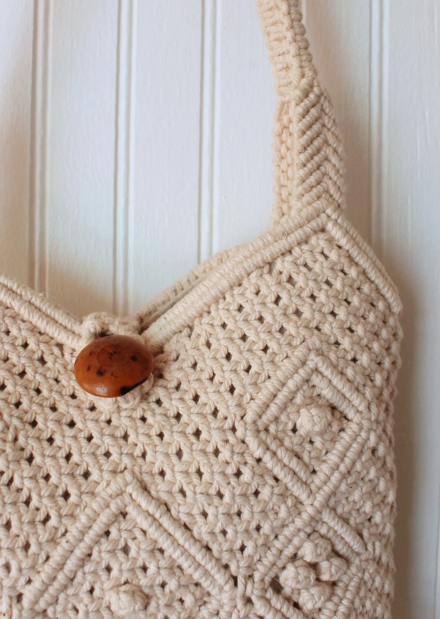 Vintage 1970s Macrame Purse