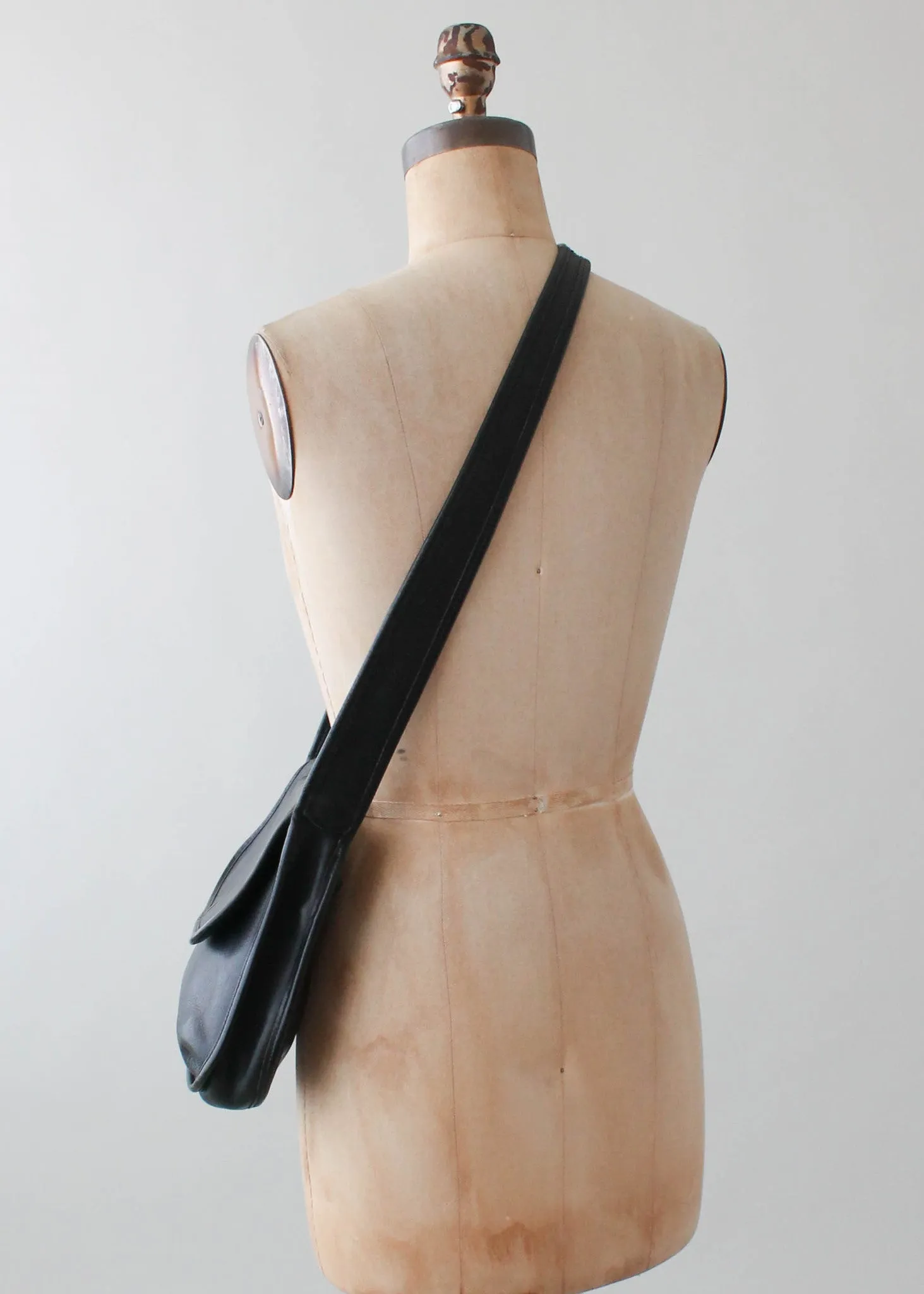 Vintage Coach Black Ergo Flap Purse